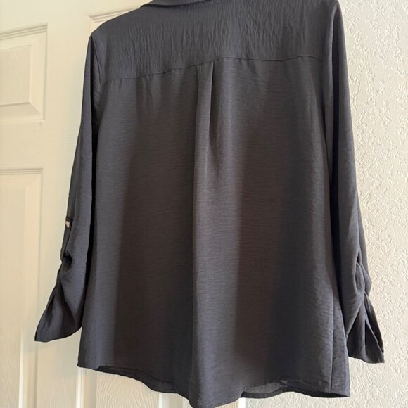 Fred Davis Women’s Button Down Blouse, Black, Large - Picture 4 of 7